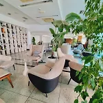 Classic Gala Split Ξενοδοχείο 4*