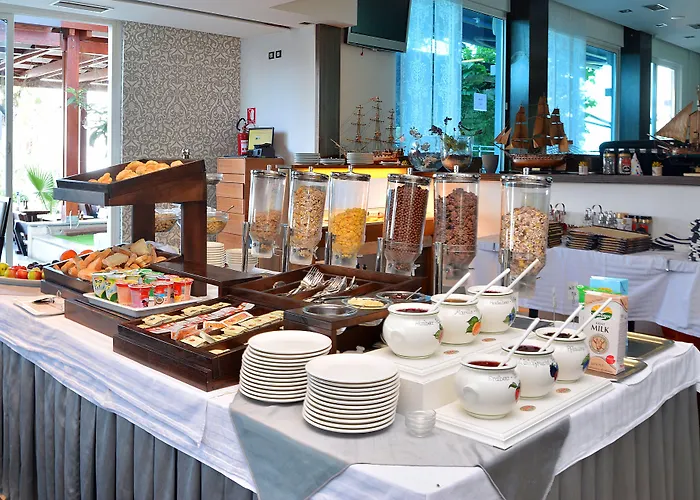 Classic Gala Split Hotell 4*