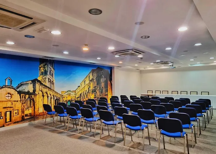 Hotell Classic Gala Split 4*