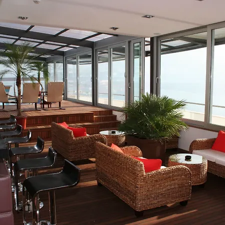 嘉拉斯普利特酒店 酒店 4*