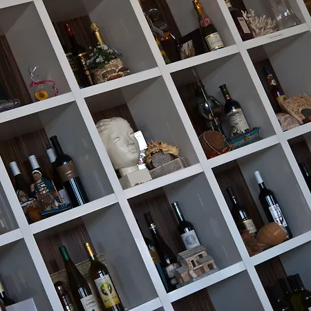 嘉拉斯普利特酒店 4*