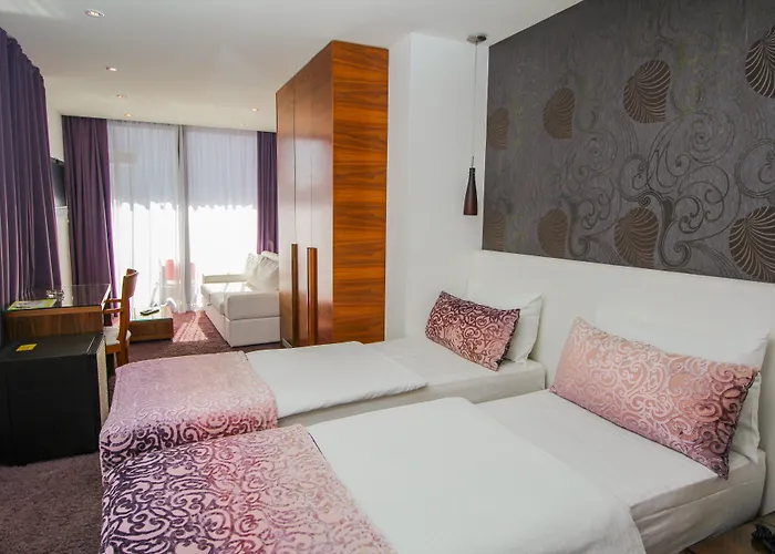 Gala Split 4* Podstrana