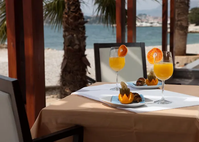 Gala Split 4* Podstrana